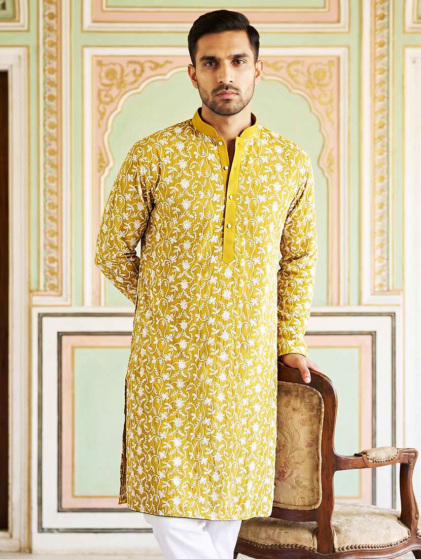 men embroidered mandarin neck long kurta