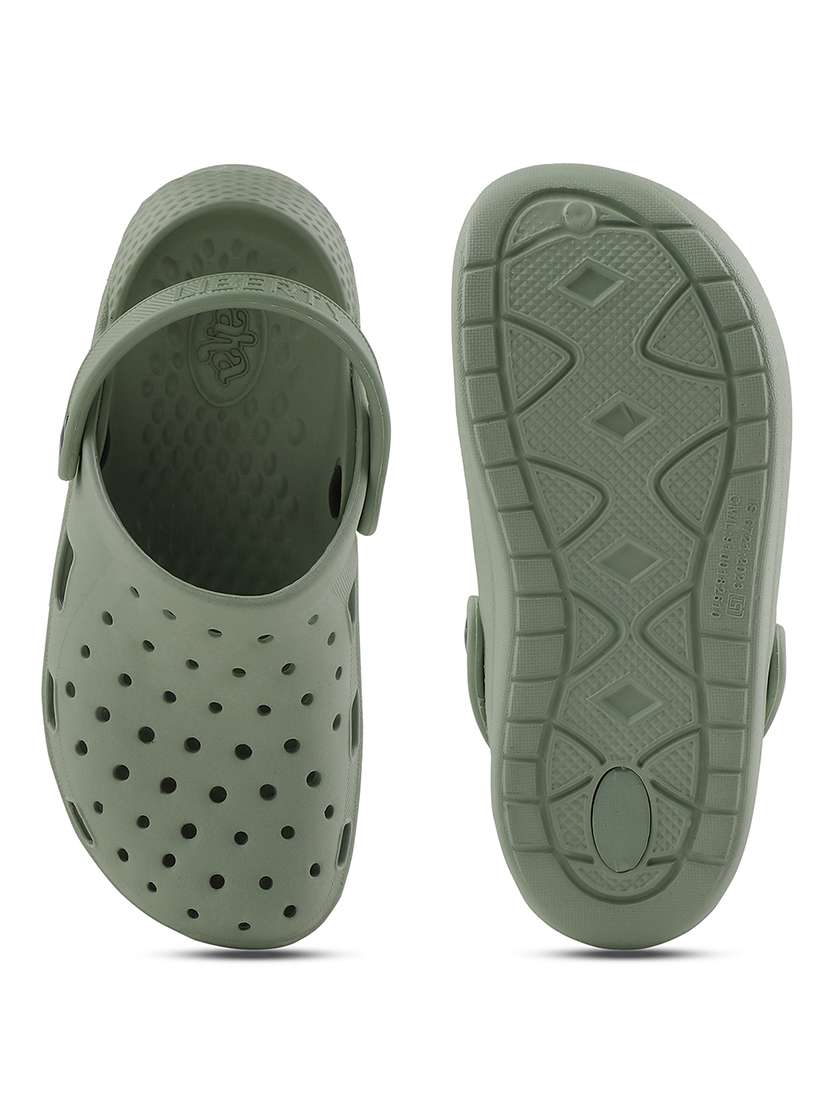 women solid slip on clogs - 22503374 -  Standard Image - 5