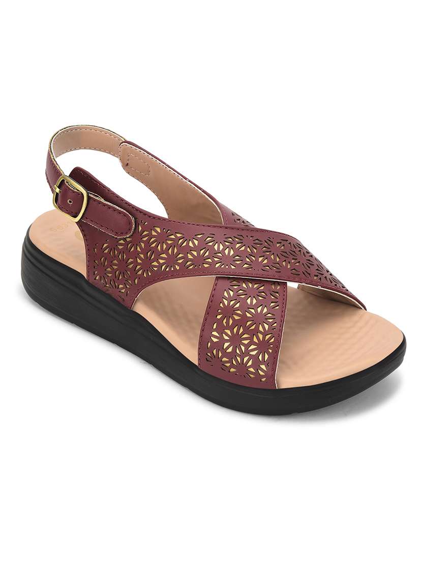 women cut work back strap sandal