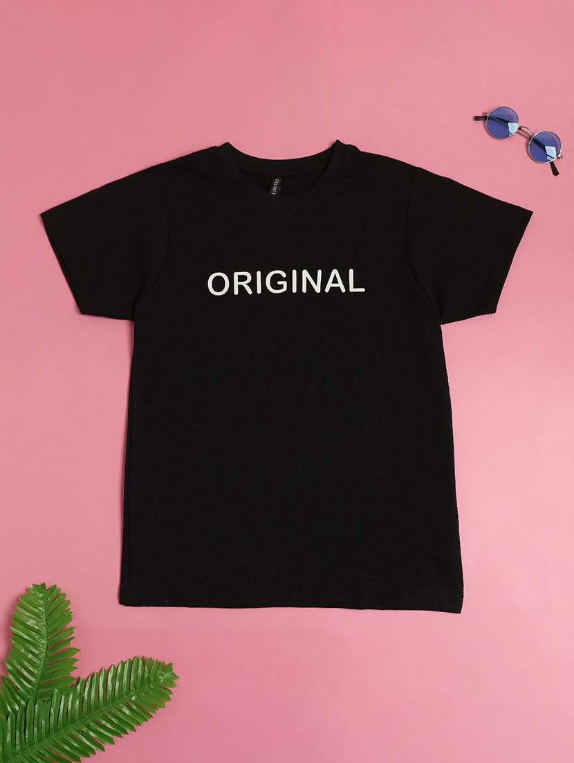 boys typographic printed round neck short sleeves t-shirt