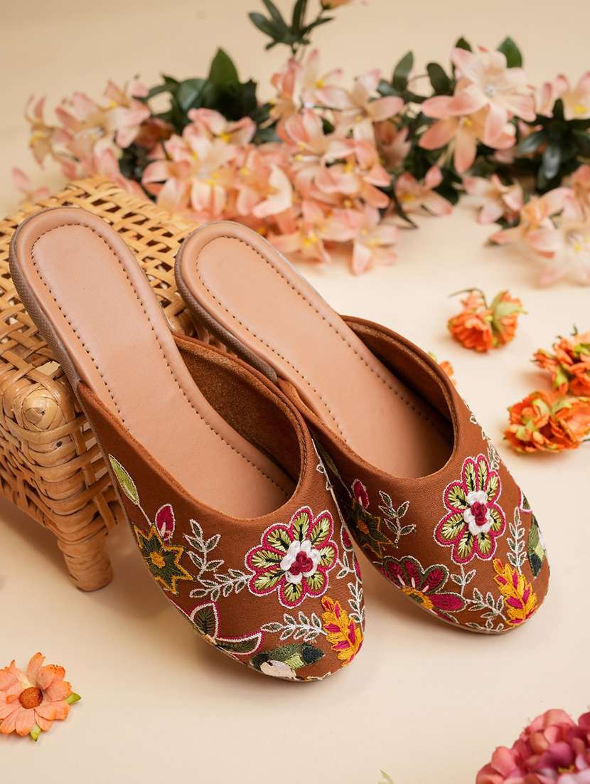 women embroidered slip on mules