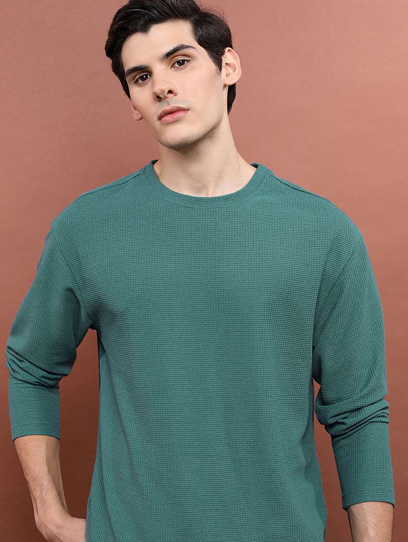 men textured long sleeve regular fit t-shirt
