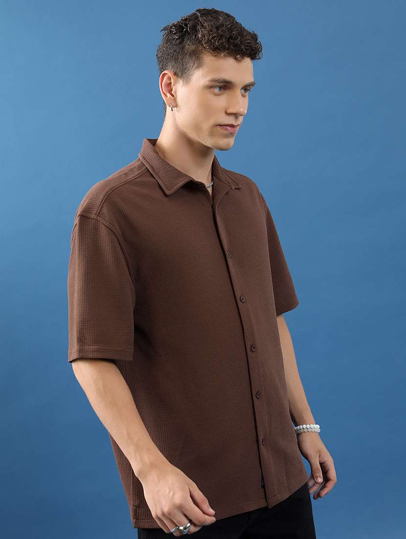 men textured short sleeve oversized casual shirt - 22504161 -  Standard Image - 3