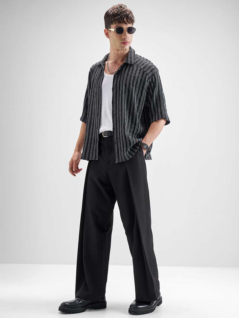 Men Textured Short Sleeve Oversized Casual Shirt - 22504552 -  Standard Image - 5