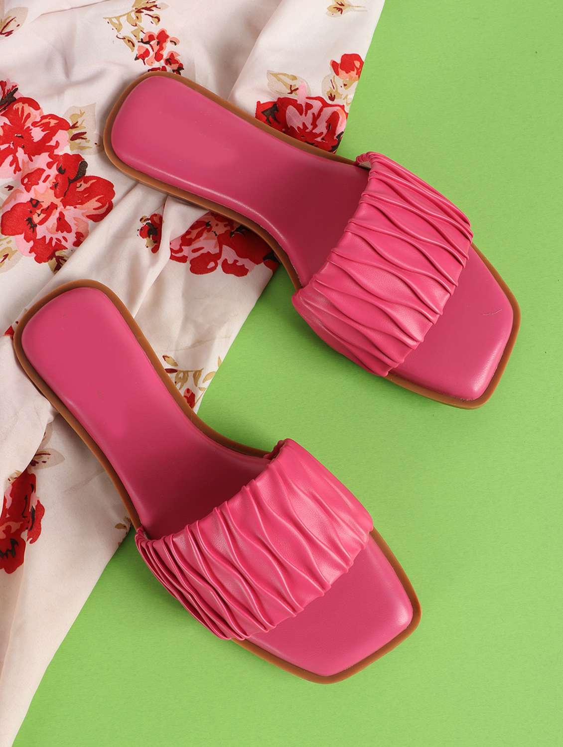 women textured slip on flat sandal