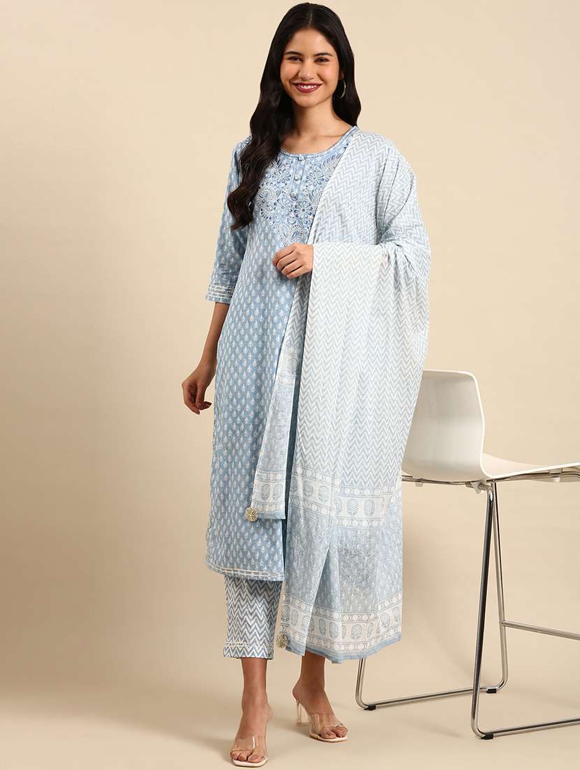 women printed round neck kurta and pant set with dupatta