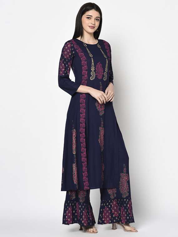 Women Printed Three Quarter Sleeve Kurta Palazzo Set - 22504908 -  Standard Image - 3
