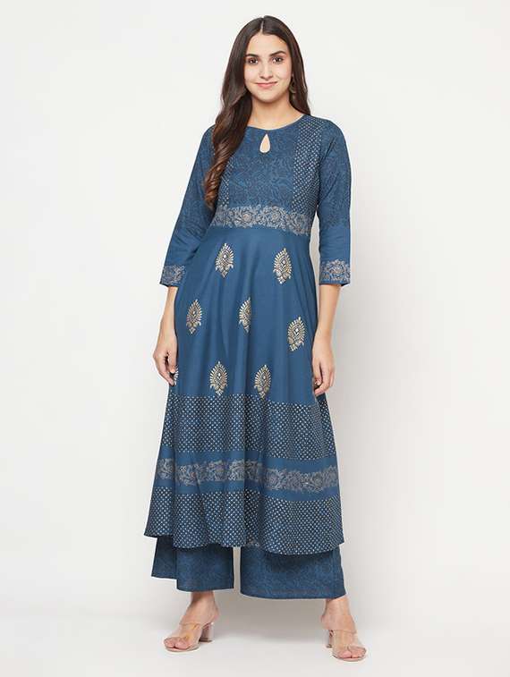 women printed three quarter sleeve kurta palazzo set