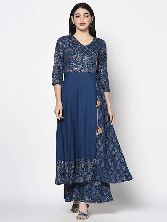 women printed three quarter sleeve kurta palazzo set