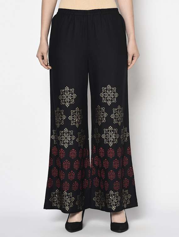 Women Printed Three Quarter Sleeve Kurta Palazzo Set - 22504922 -  Standard Image - 5