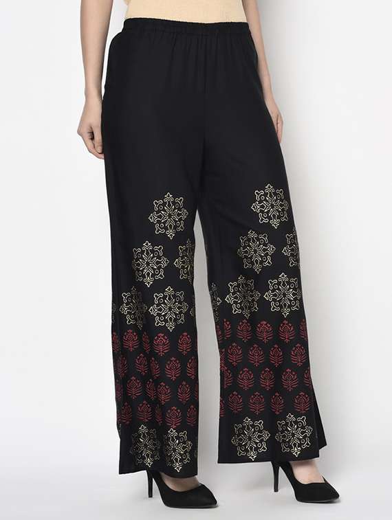 Women Printed Mid Rise Flared Palazzo - 22504939 -  Standard Image - 3