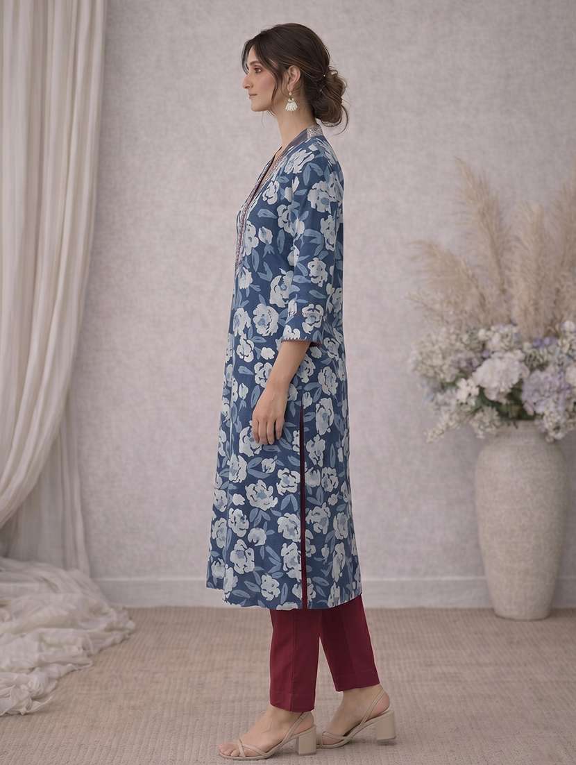 women floral three quarter sleeve a-line kurta - 22504947 -  Standard Image - 3