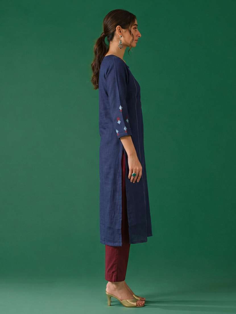 women solid with work three quarter sleeve straight kurta - 22504950 -  Standard Image - 3
