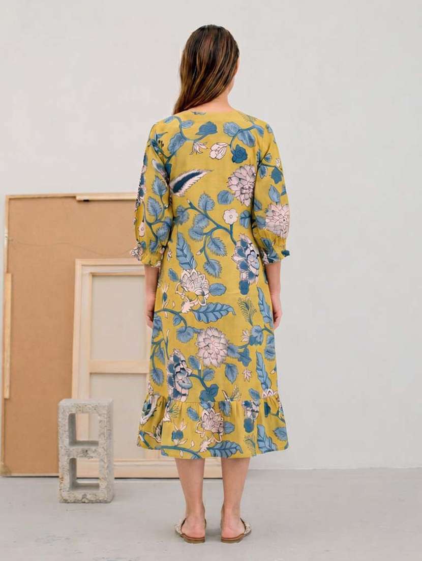 women printed v neck three quarter sleeves tiered dress - 22504956 -  Standard Image - 3