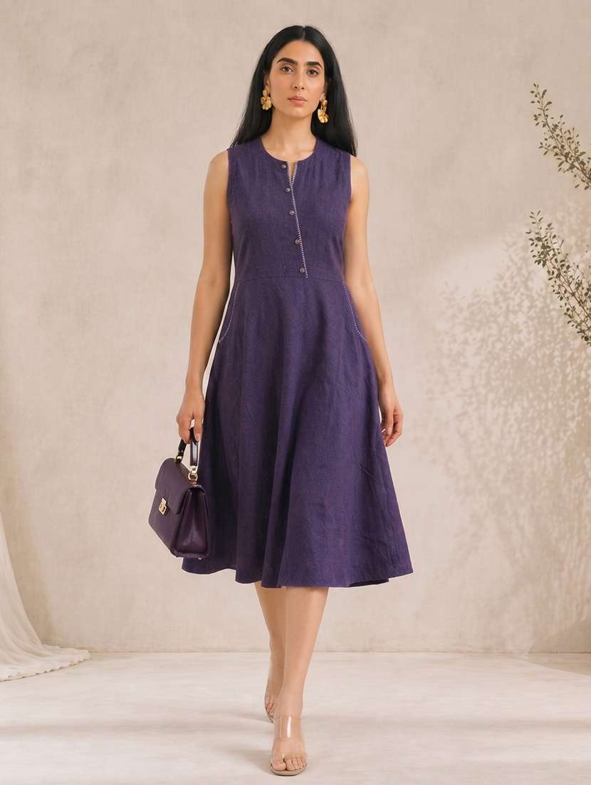 women solid sleeveless fit and flare dress