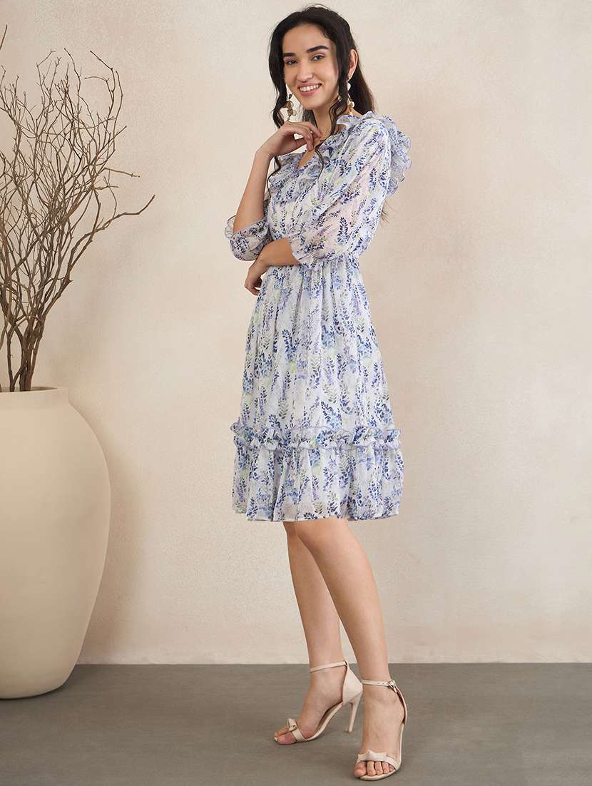 women printed v neck tiered dress - 22504987 -  Standard Image - 5