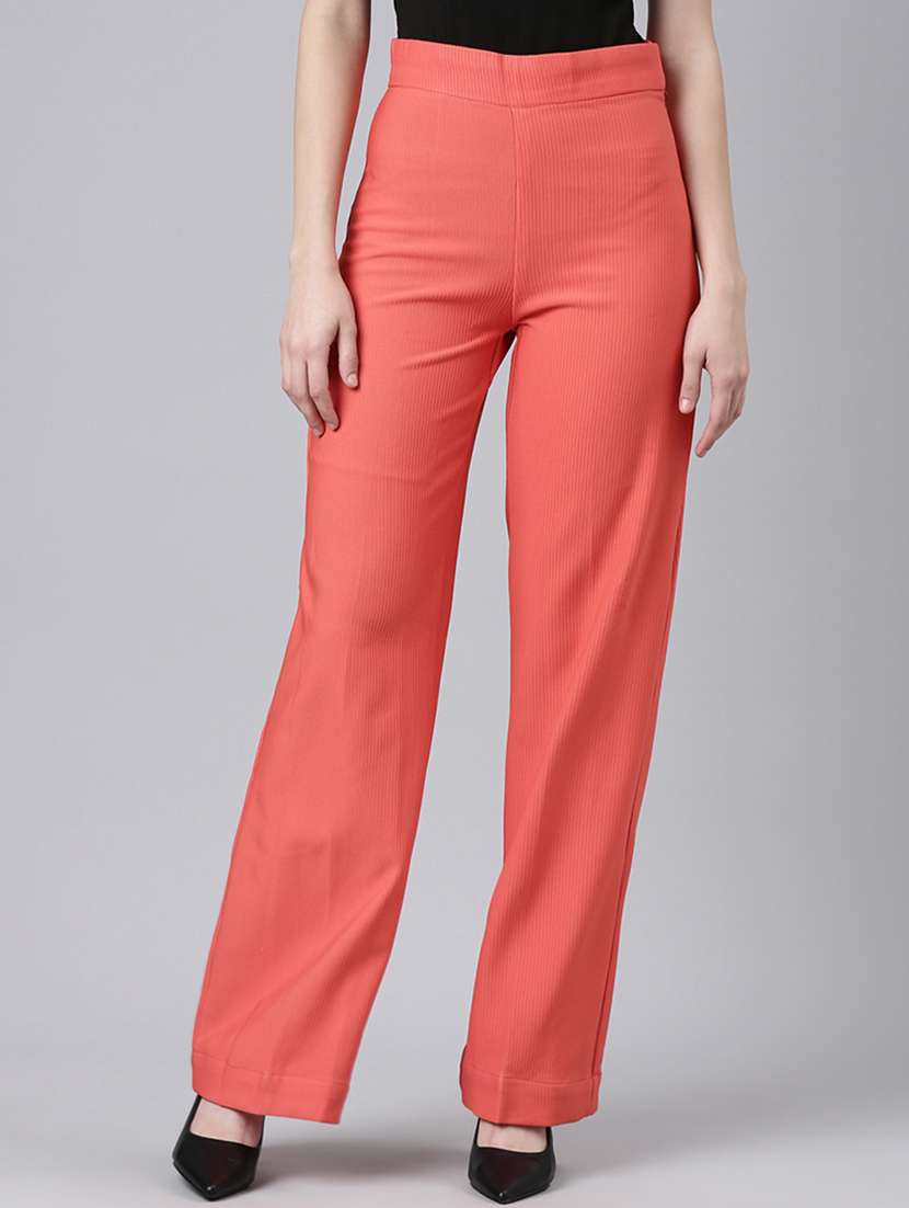 women self design mid rise straight fit trouser
