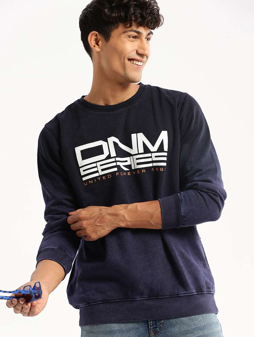 navy blue cotton chest print sweatshirt