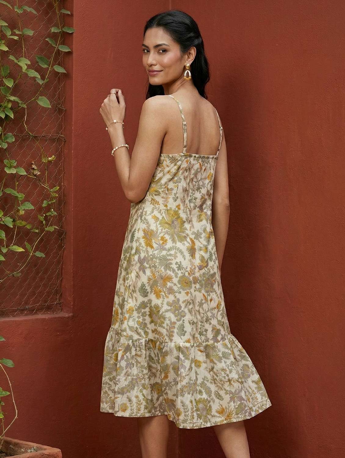 women printed shoulder strap midi tiered dress - 22505264 -  Standard Image - 3