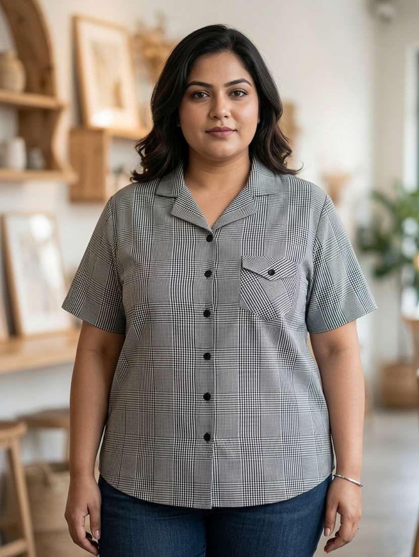 women checkered short sleeves collared shirt