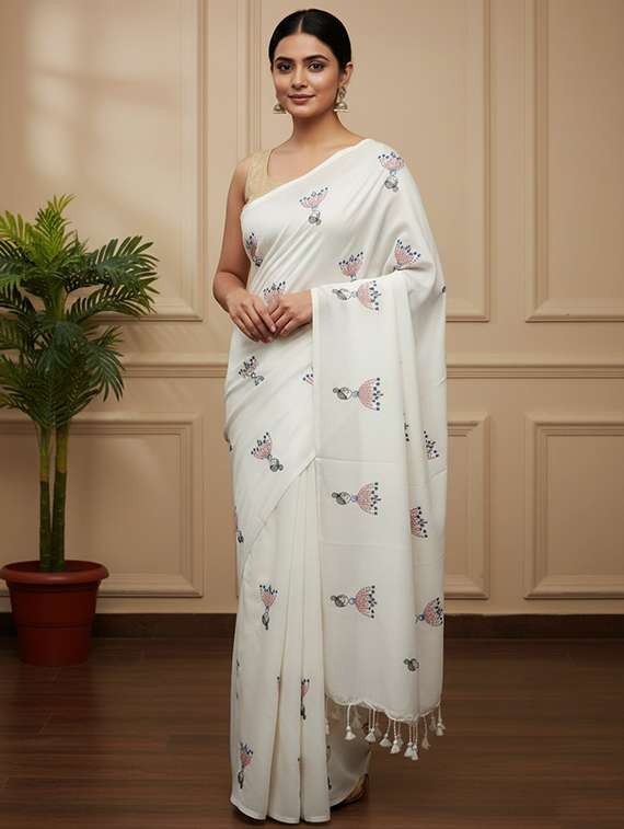 women solid with work handloom saree with blouse