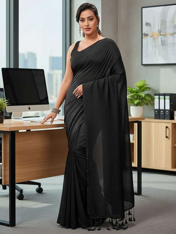 women solid handloom saree with blouse