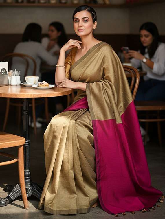 women solid handloom saree with blouse - 22505470 -  Standard Image - 3