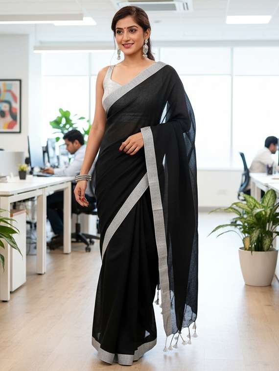 women solid with bordered handloom saree with blouse