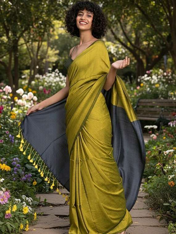 women solid handloom saree with blouse - 22505505 -  Standard Image - 3