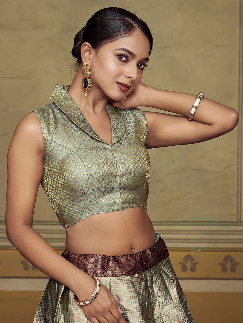 women self design sleeveless stitched blouse