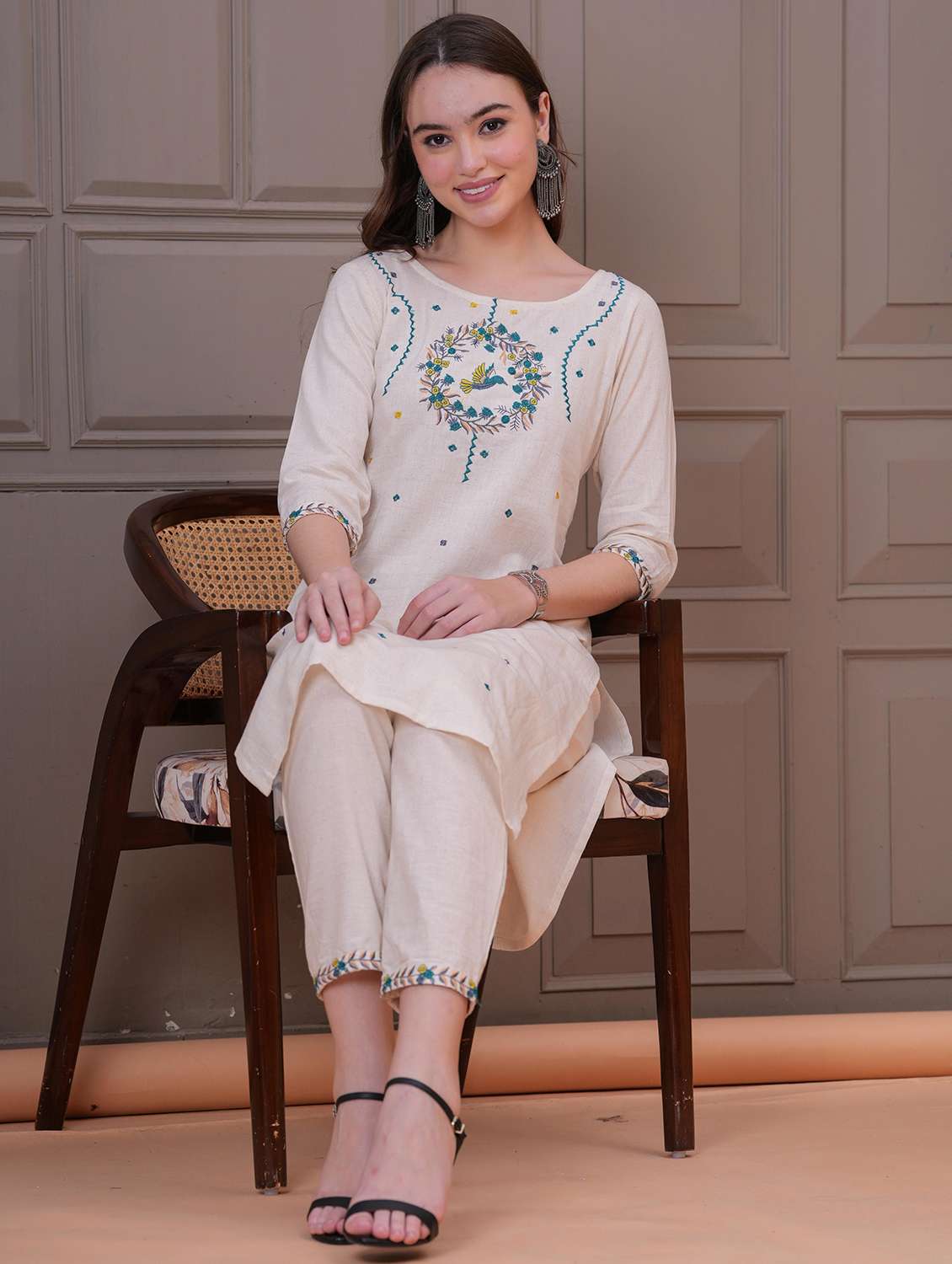 women solid with work three quarter sleeve kurta pant set