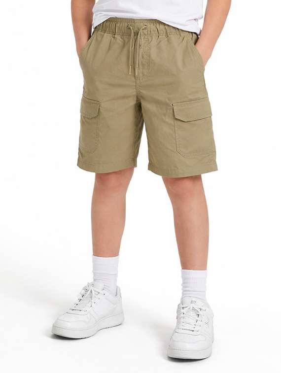 boys solid mid rise cargo shorts