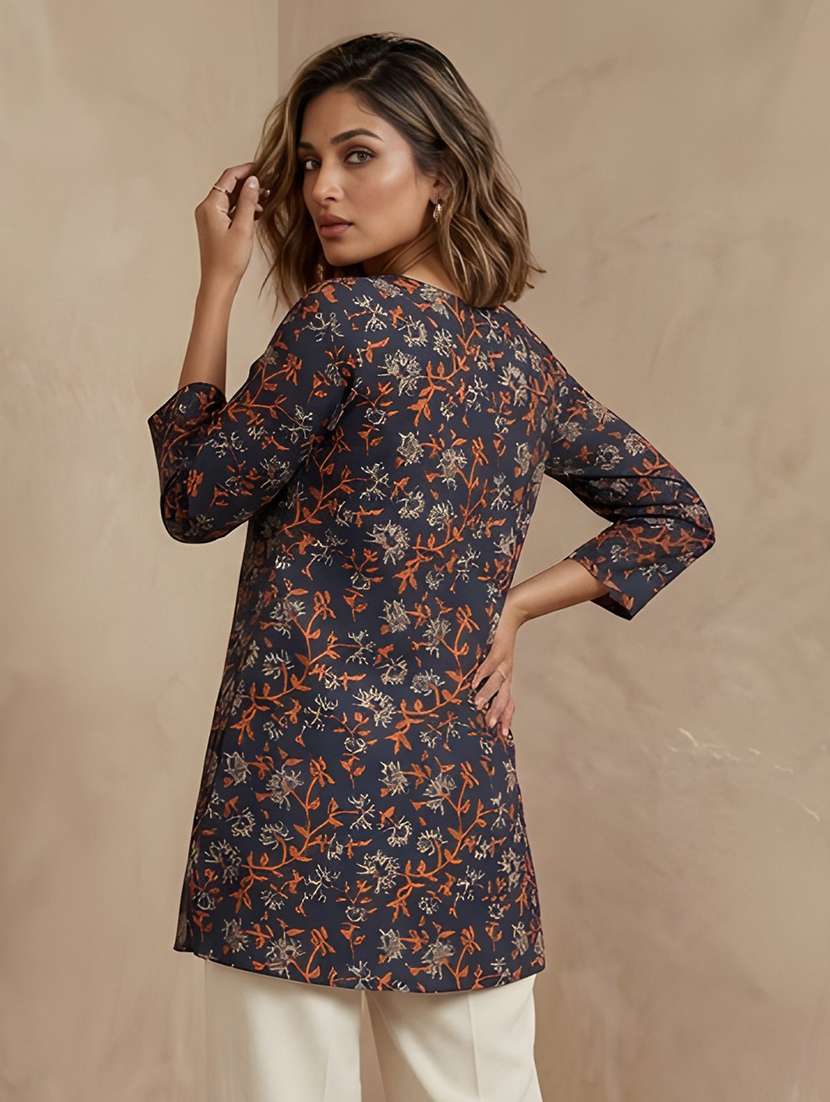 women printed notch neck straight kurti - 22506409 -  Standard Image - 3
