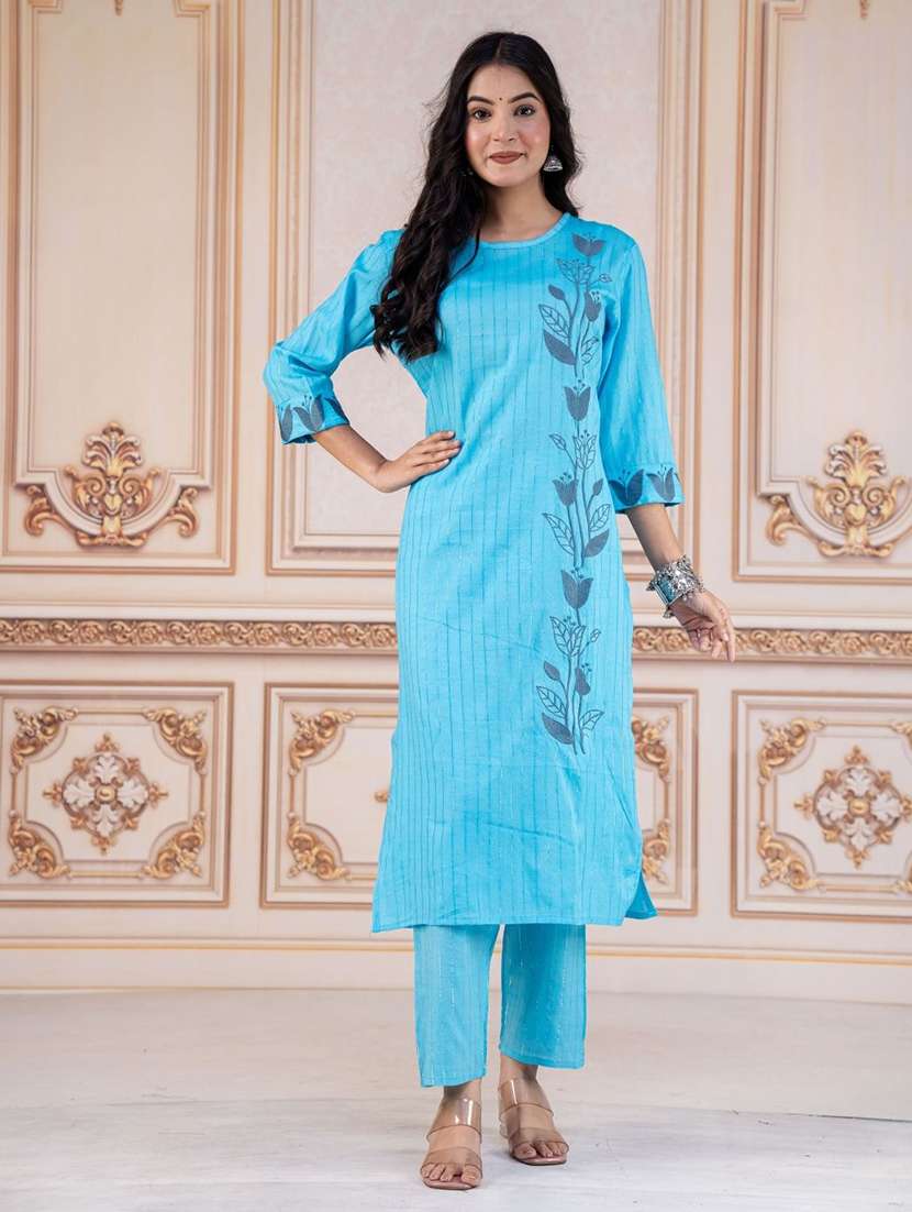 women embroidered three quarter sleeve kurta pant set