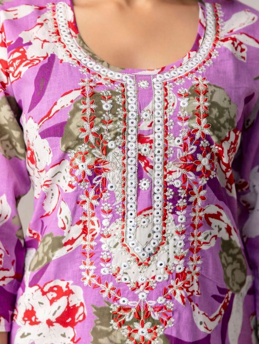 women printed three quarter sleeve kurta pant set - 22507535 -  Standard Image - 5