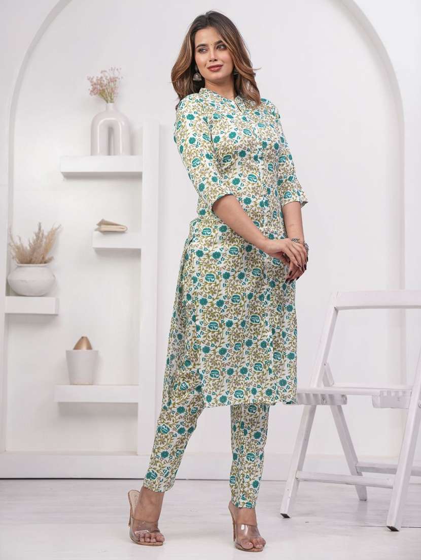 women printed three quarter sleeve kurta pant set - 22507544 -  Standard Image - 3