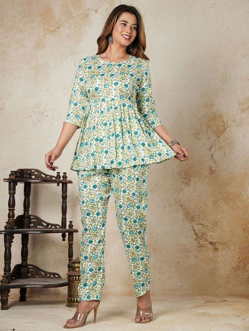 women floral printed round neck top and trouser co-ord set