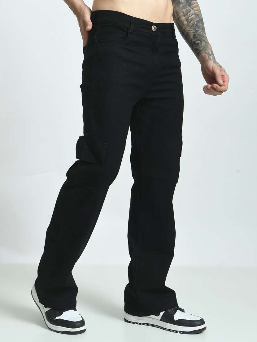 men solid mid rise regular fit cargo 