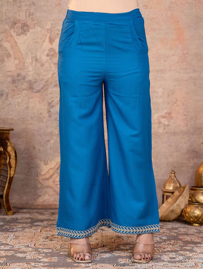 women embroidered sleeveless ethnic co-ord set - 22507811 -  Standard Image - 5