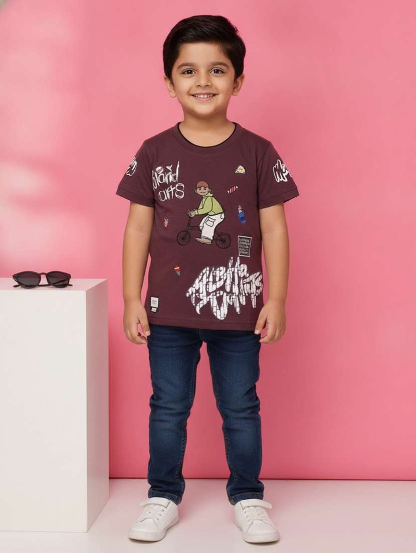 boys printed short sleeves regular fit t-shirt
