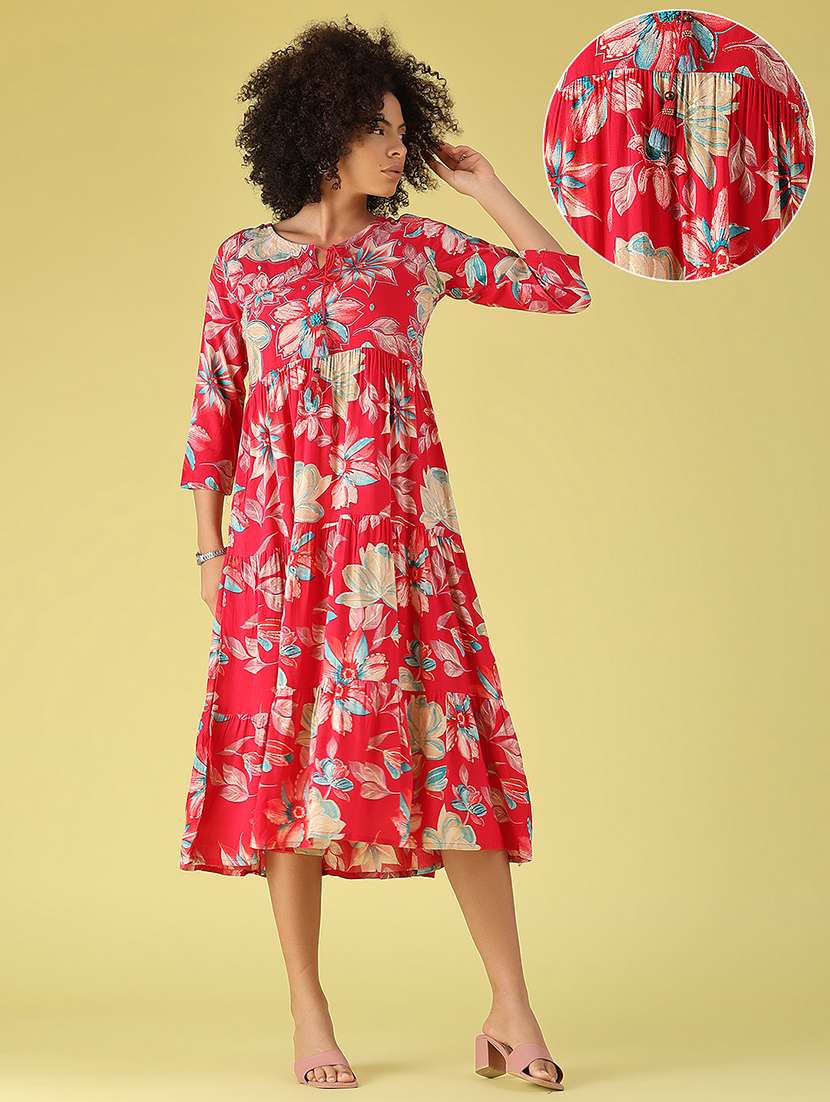 women printed three quarter sleeves tiered dress - 22508115 -  Standard Image - 3
