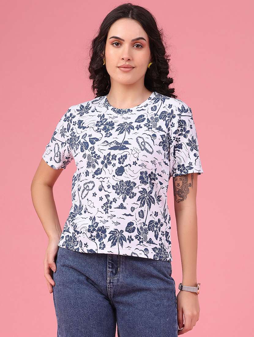 Women Printed Short Sleeves Regular Fit T-shirt - 22508209 -  Standard Image - 3
