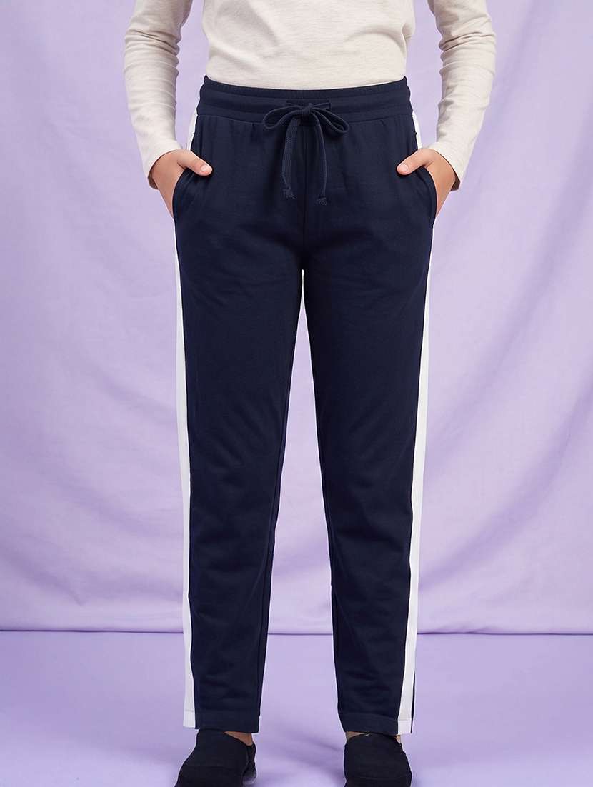 boys side taped mid rise regular fit track pant