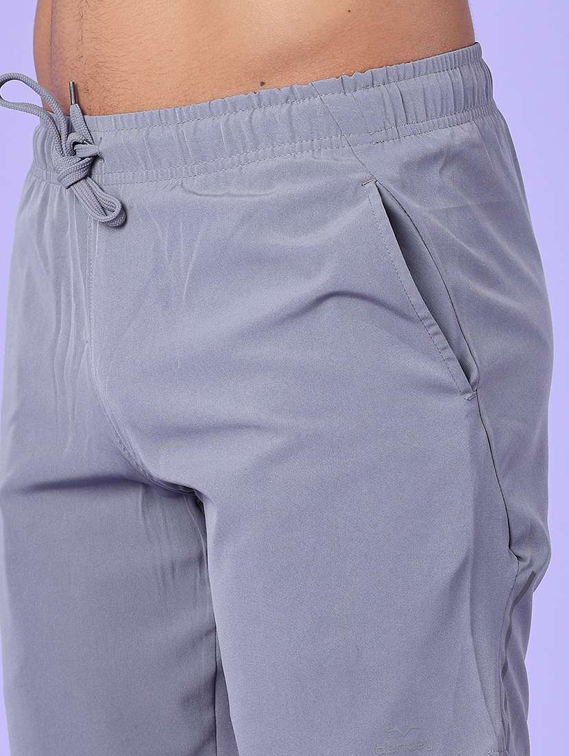 Men Solid Mid Rise Regular Fit Shorts - 22509577 -  Standard Image - 5