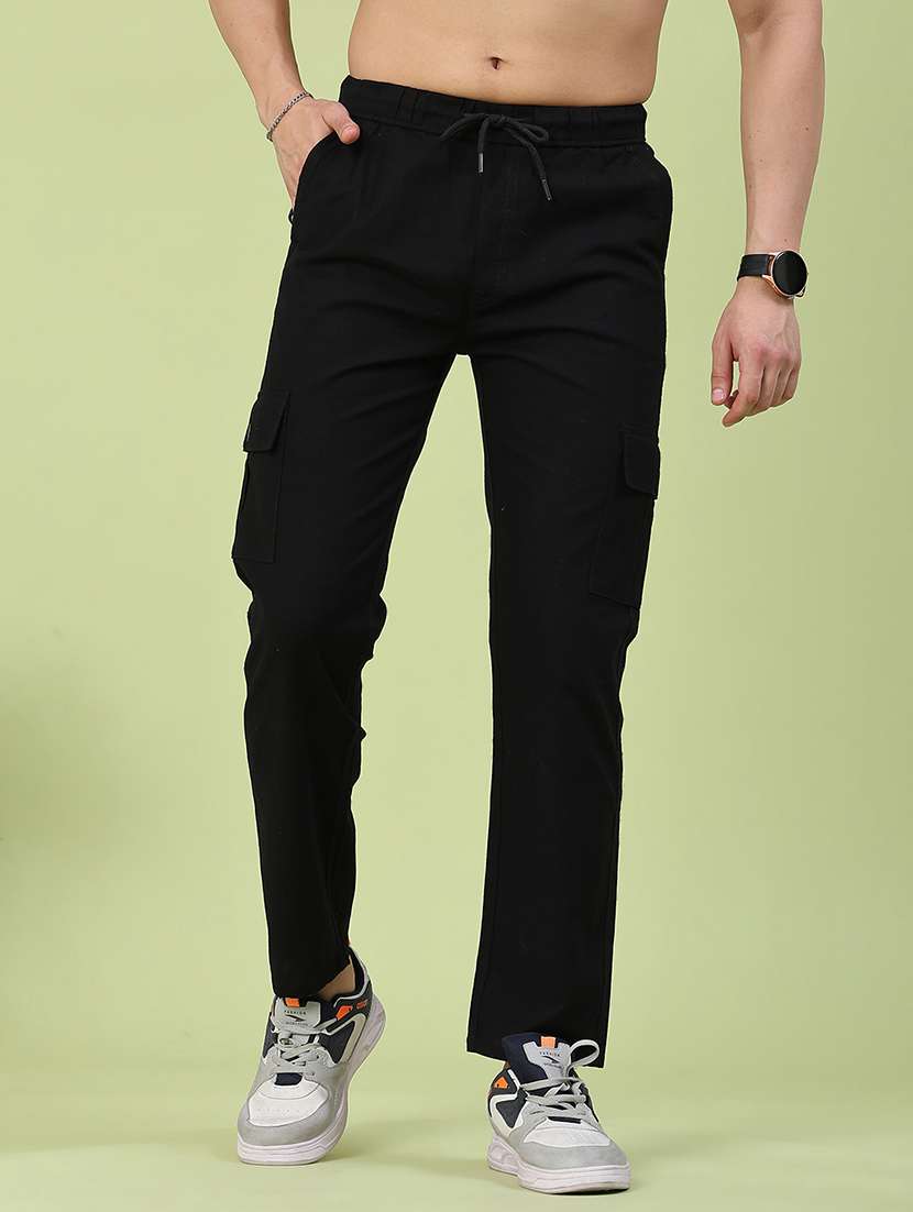 men solid mid rise regular fit cargo 