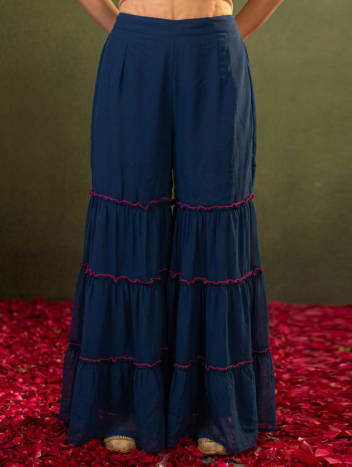 women embroidered notch neck kurta and sharara set with dupatta - 22511199 -  Standard Image - 3