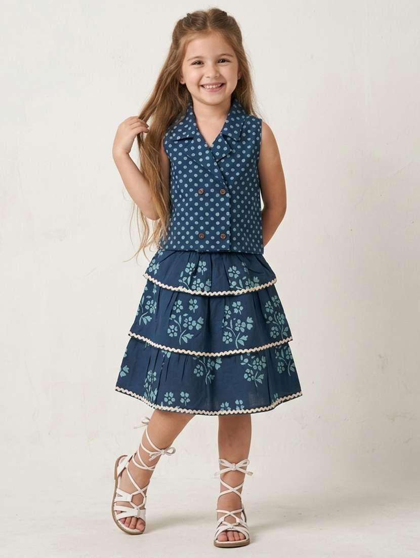 girls printed sleeveless top and skirt co-ord set