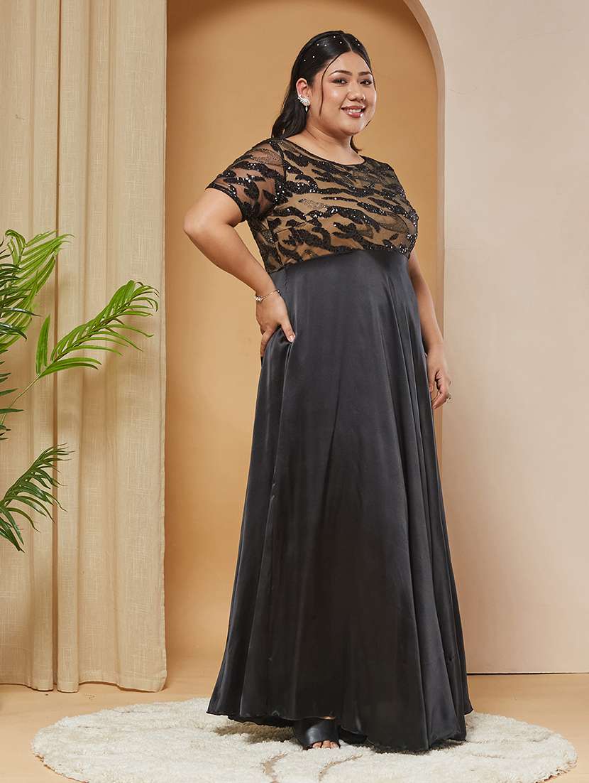 Women Embroidered Short Sleeves Gown - 22511565 -  Standard Image - 3