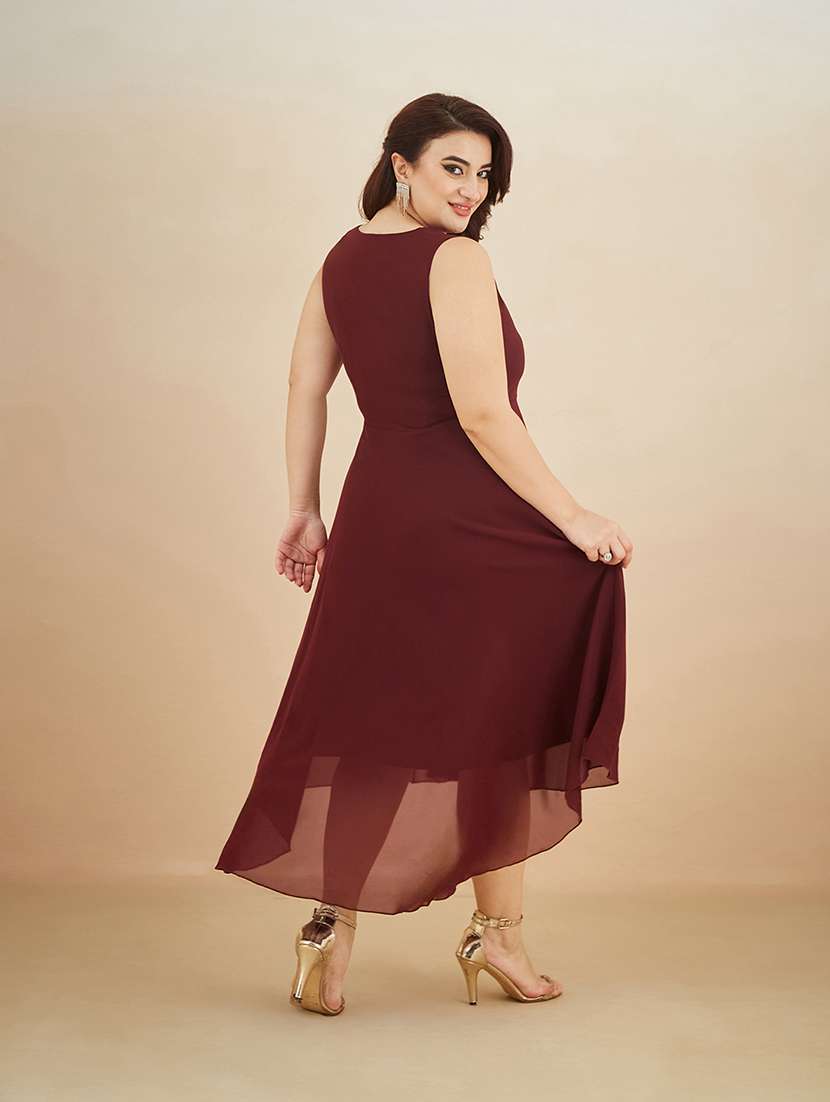 wine red sleeveless v-neck fit and flare midi dress - 22511616 -  Standard Image - 3