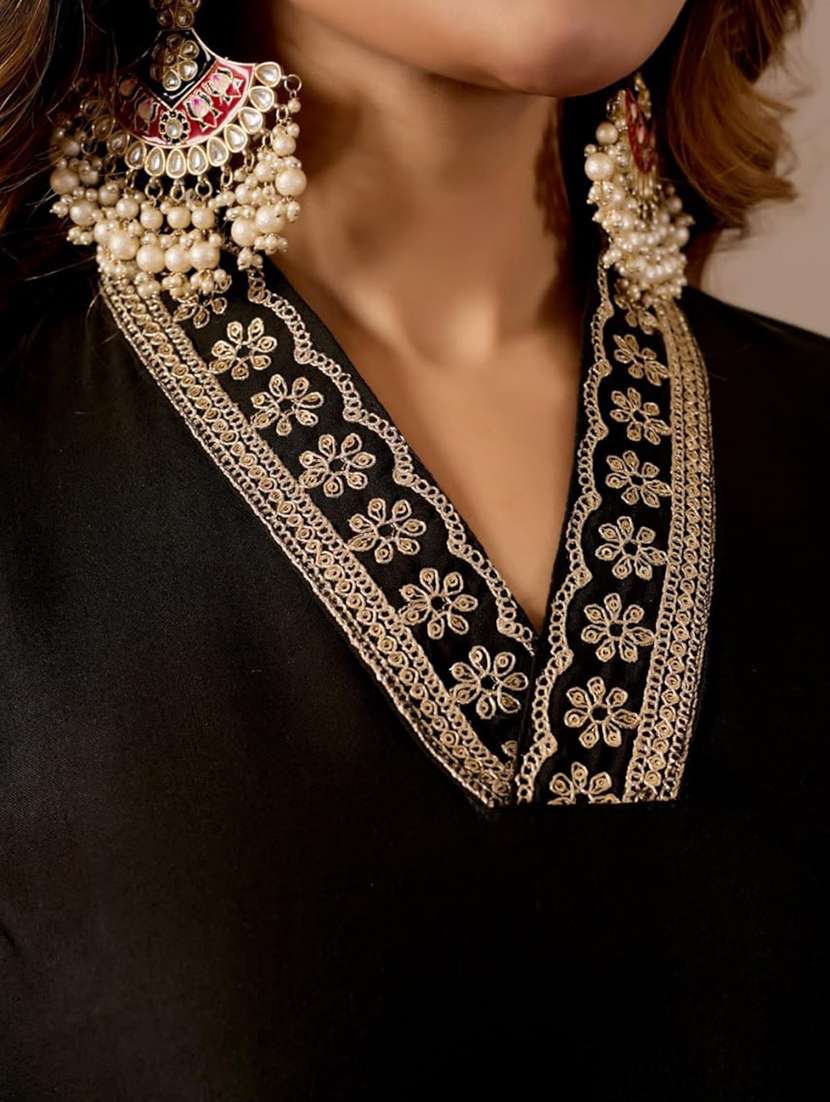 women embroidered three quarter sleeve kurta pant with dupatta set - 22511758 -  Standard Image - 5
